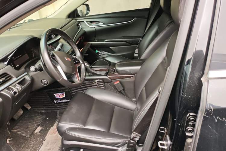 Used Cadillac XTS 2018 28T Tech Edition Left Front Seat