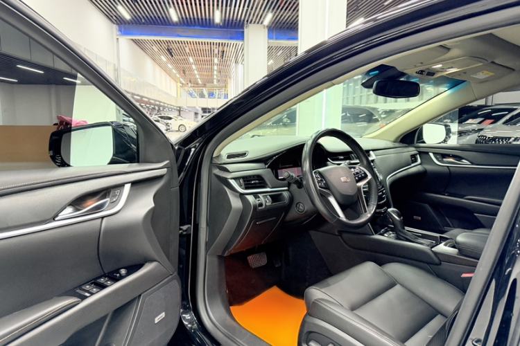 Used Cadillac XTS 2018 28T Tech Edition Left Front Seat