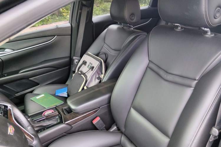 Used Cadillac XTS 2018 28T Tech Edition Left Front Seat