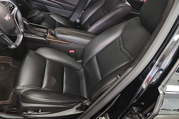 Used Cadillac XTS 2018 28T Tech Edition Left Front Seat