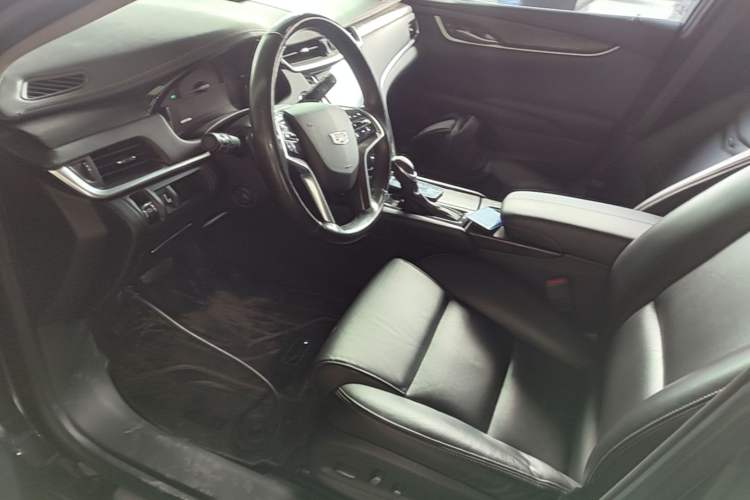 Used Cadillac XTS 2018 28T Elite Edition Left Front Seat