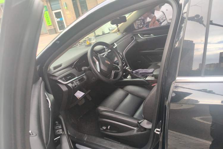 Used Cadillac XTS 2018 28T Tech Edition Left Front Seat