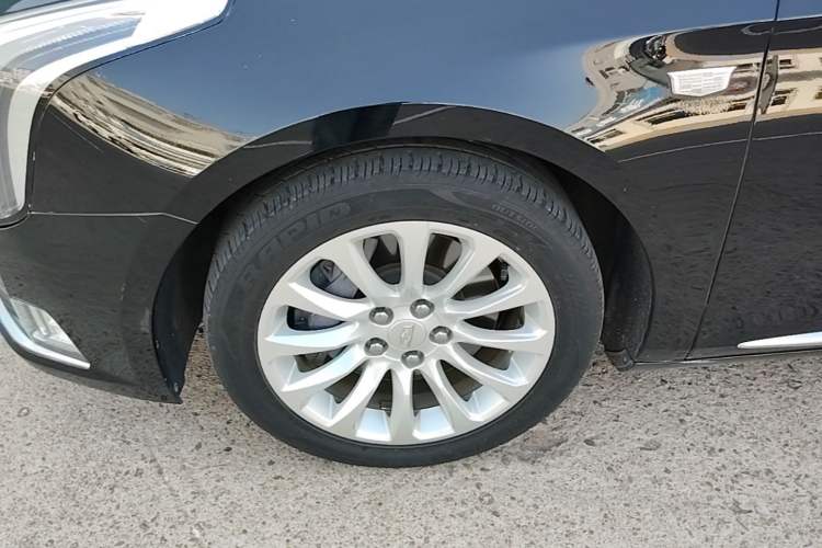 Used Cadillac XTS 2018 28T Elite Edition Left Front Wheel Hub