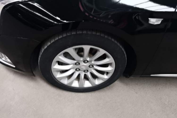 Used Cadillac XTS 2018 28T Elite Edition Left Front Wheel Hub