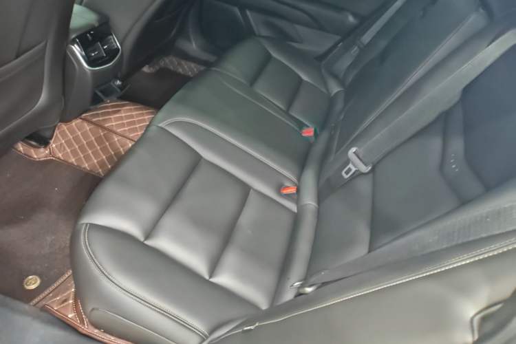 Used Cadillac XTS 2018 28T Tech Edition Left Rear Seat