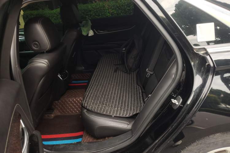 Used Cadillac XTS 2018 28T Elite Edition Left Rear Seat