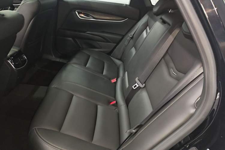 Used Cadillac XTS 2018 28T Elite Edition Left Rear Seat