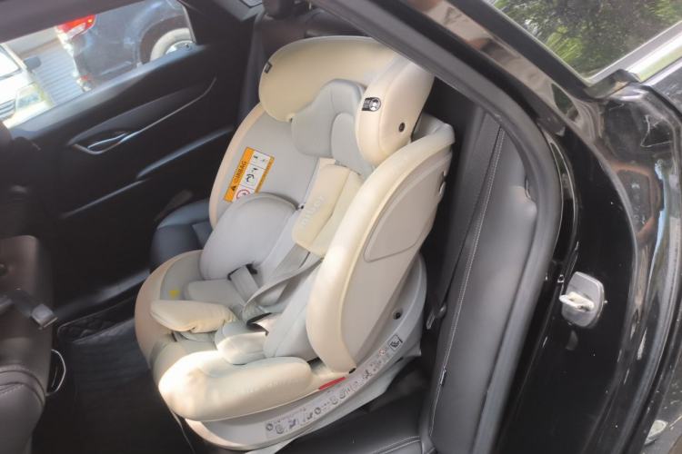 Used Cadillac XTS 2018 28T Tech Edition Left Rear Seat