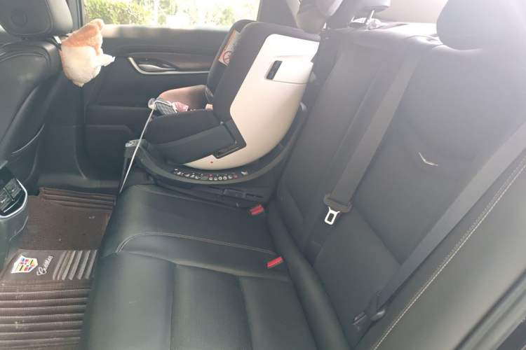 Used Cadillac XTS 2018 28T Elite Edition Left Rear Seat