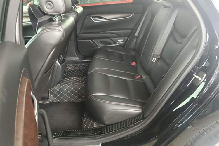 Used Cadillac XTS 2018 28T Tech Edition Left Rear Seat