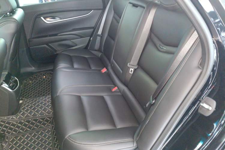 Used Cadillac XTS 2018 28T Tech Edition Left Rear Seat