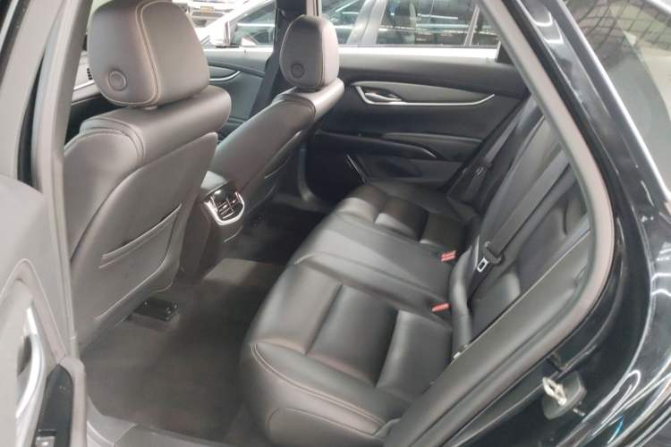 Used Cadillac XTS 2018 28T Tech Edition Left Rear Seat