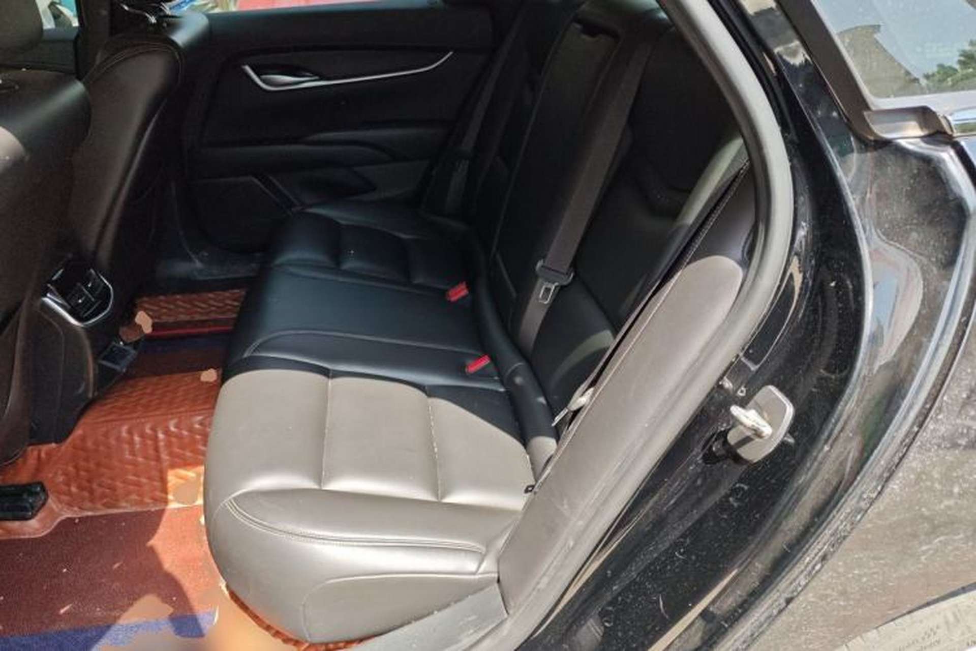 Used Cadillac XTS 2018 28T Tech Edition Left Rear Seat