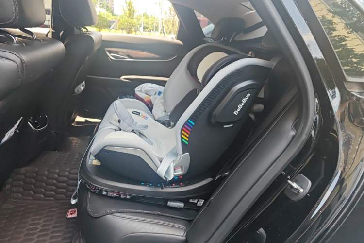 Used Cadillac XTS 2018 28T Elite Edition Left Rear Seat