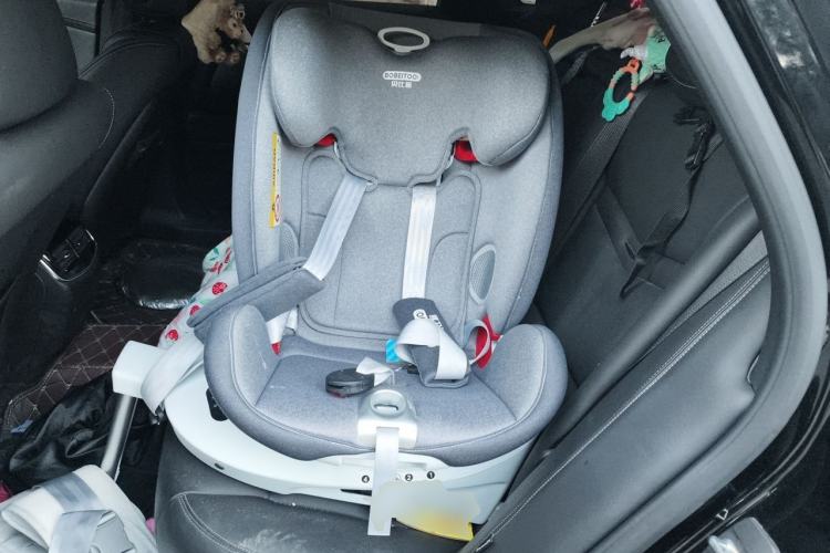 Used Cadillac XTS 2018 28T Elite Edition Left Rear Seat