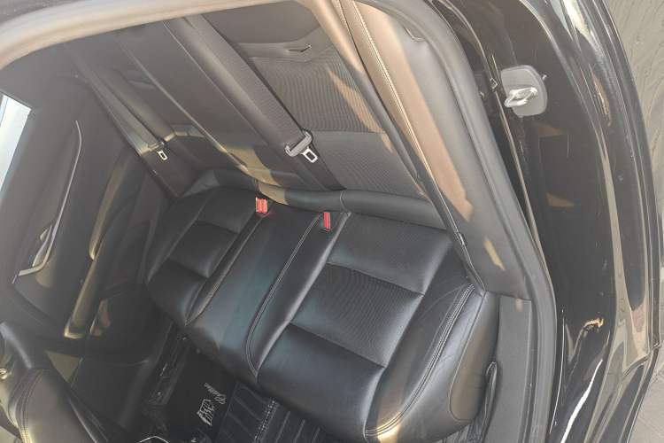 Used Cadillac XTS 2018 28T Elite Edition Left Rear Seat