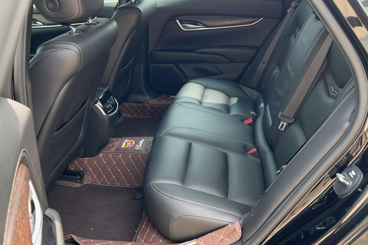 Used Cadillac XTS 2018 28T Elite Edition Left Rear Seat