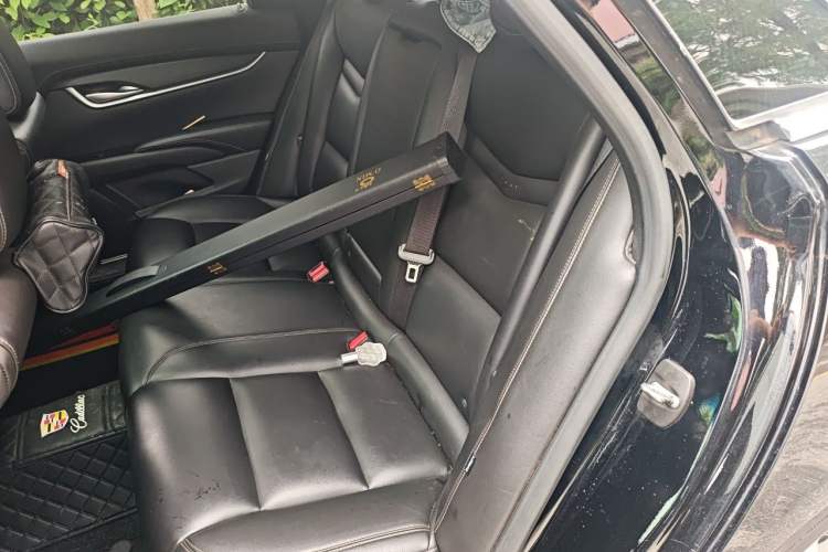 Used Cadillac XTS 2018 28T Tech Edition Left Rear Seat
