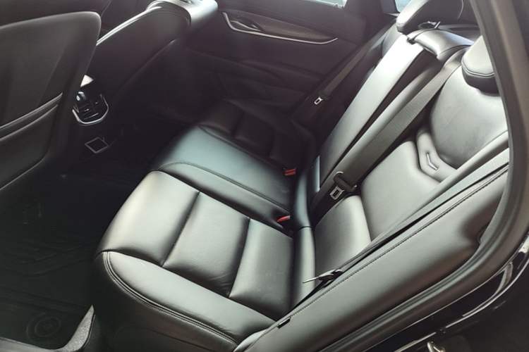 Used Cadillac XTS 2018 28T Elite Edition Left Rear Seat