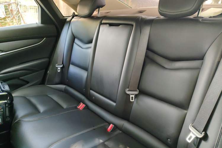 Used Cadillac XTS 2018 28T Tech Edition Left Rear Seat