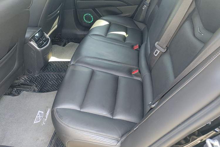 Used Cadillac XTS 2018 28T Elite Edition Left Rear Seat