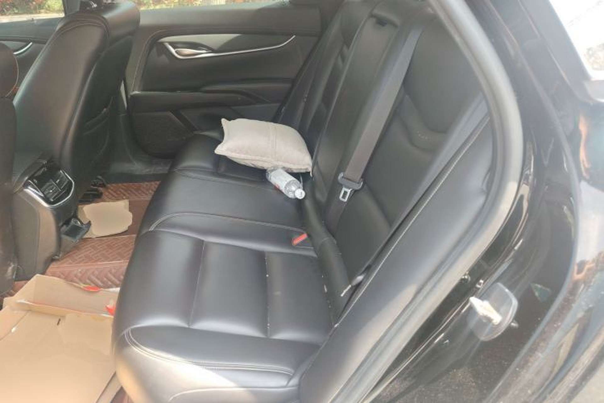 Used Cadillac XTS 2018 28T Tech Edition Left Rear Seat