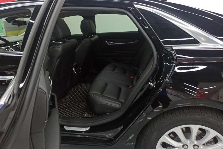 Used Cadillac XTS 2018 28T Tech Edition Left Rear Seat
