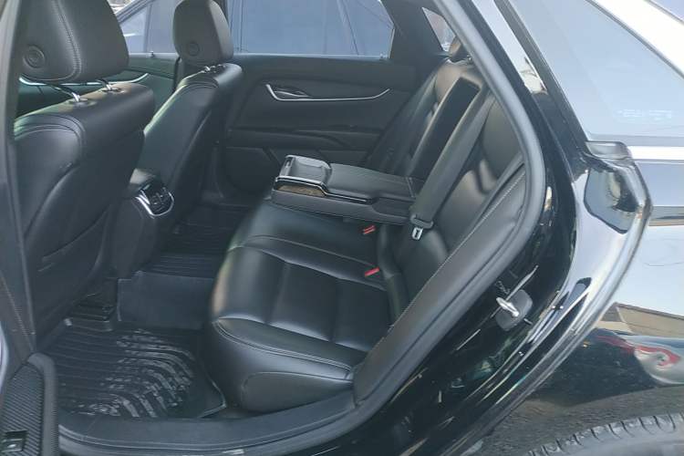 Used Cadillac XTS 2018 28T Tech Edition Left Rear Seat