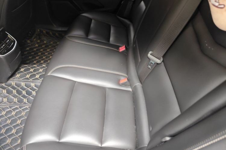 Used Cadillac XTS 2018 28T Tech Edition Left Rear Seat