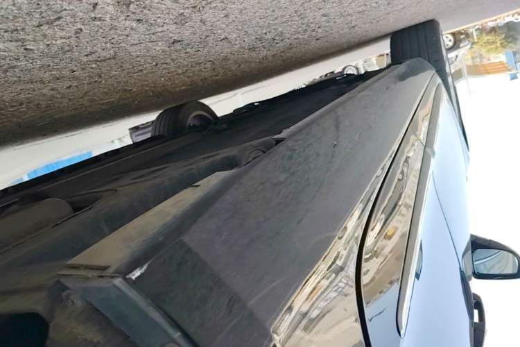 Used Cadillac XTS 2018 28T Elite Edition Left Side Sill