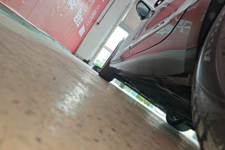 Used Cadillac XTS 2018 28T Elite Edition Left Side Sill