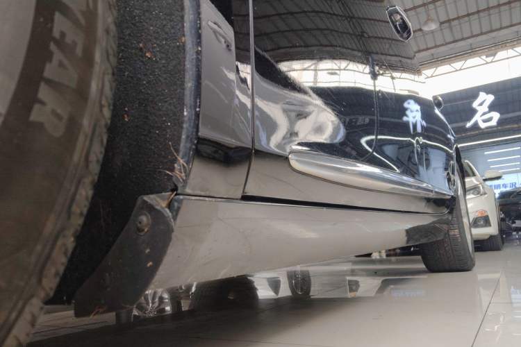 Used Cadillac XTS 2018 28T Tech Edition Left Side Sill