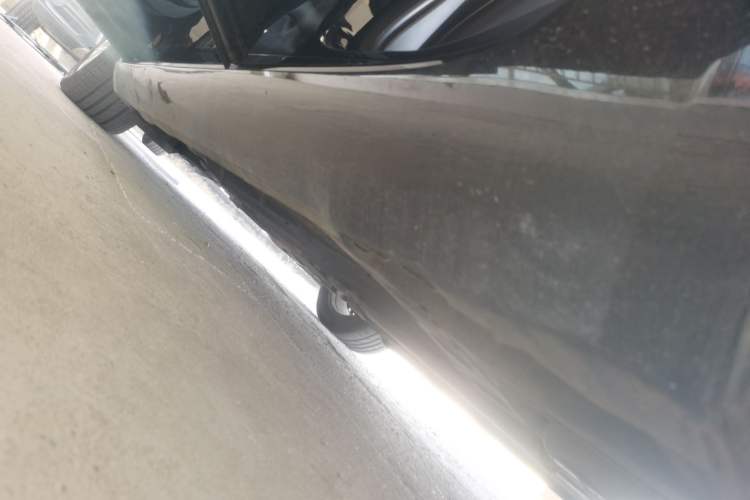 Used Cadillac XTS 2018 28T Elite Edition Left Side Sill