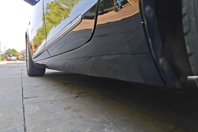 Used Cadillac XTS 2018 28T Tech Edition Left Side Sill