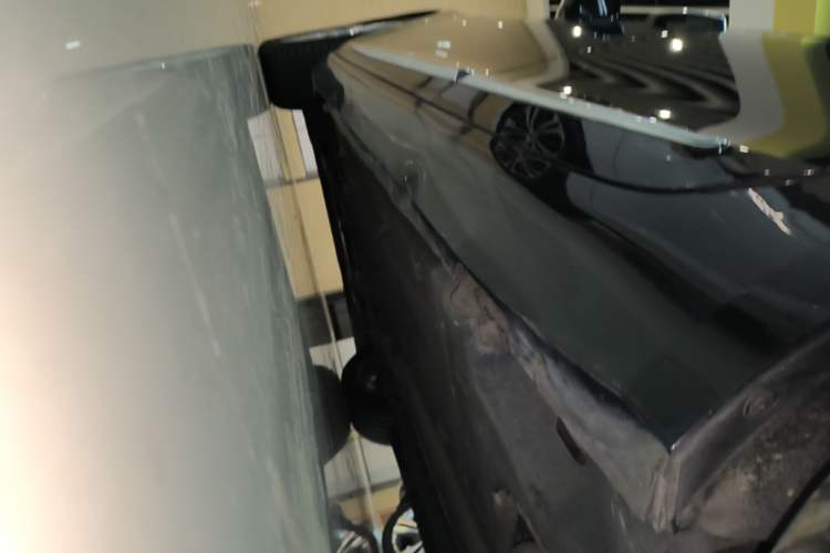 Used Cadillac XTS 2018 28T Tech Edition Left Side Sill