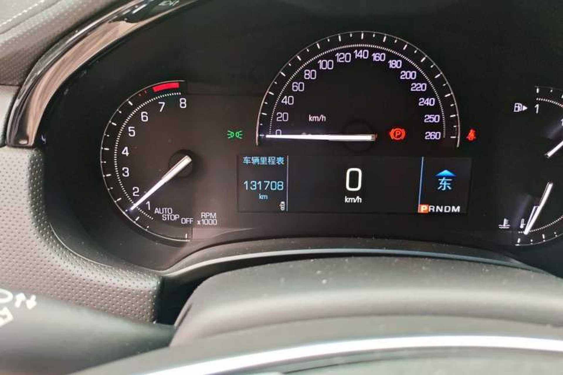 Used Cadillac XTS 2018 28T Tech Edition Odometer Close Up