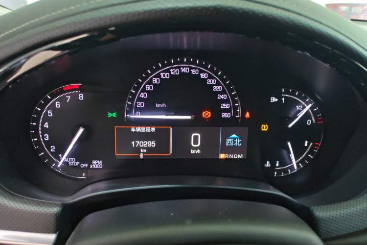 Used Cadillac XTS 2018 28T Tech Edition Odometer Close Up