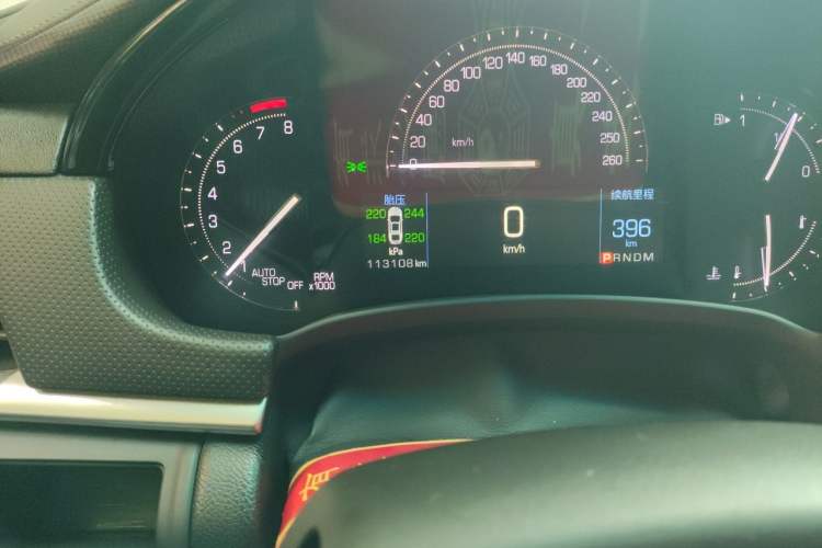 Used Cadillac XTS 2018 28T Tech Edition Odometer Close Up