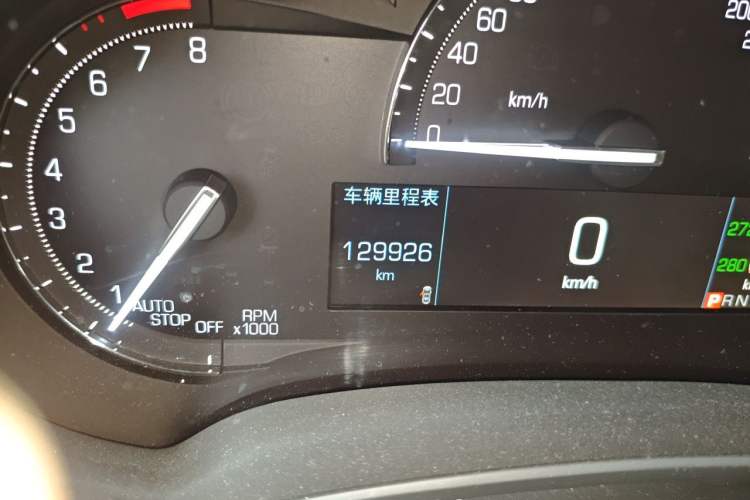 Used Cadillac XTS 2018 28T Elite Edition Odometer Close Up