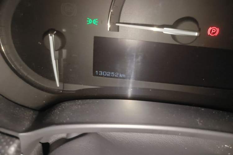 Used Cadillac XTS 2018 28T Elite Edition Odometer Close Up