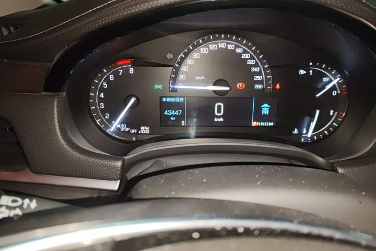 Used Cadillac XTS 2018 28T Elite Edition Odometer Close Up