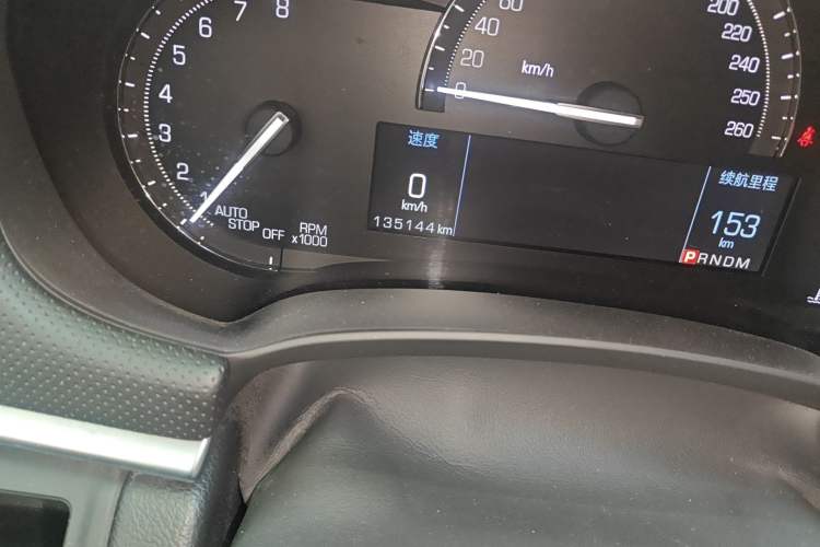 Used Cadillac XTS 2018 28T Elite Edition Odometer Close Up