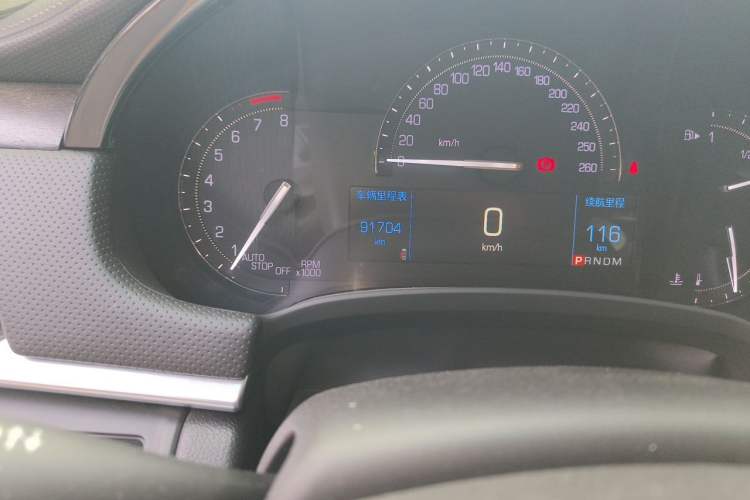 Used Cadillac XTS 2018 28T Elite Edition Odometer Close Up