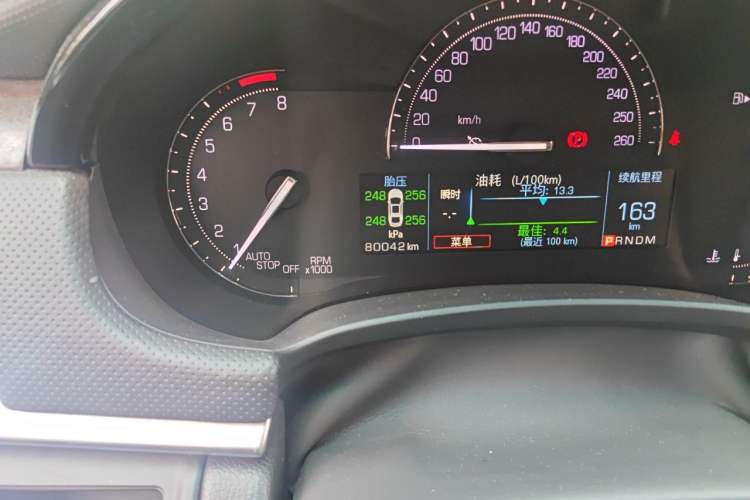 Used Cadillac XTS 2018 28T Elite Edition Odometer Close Up