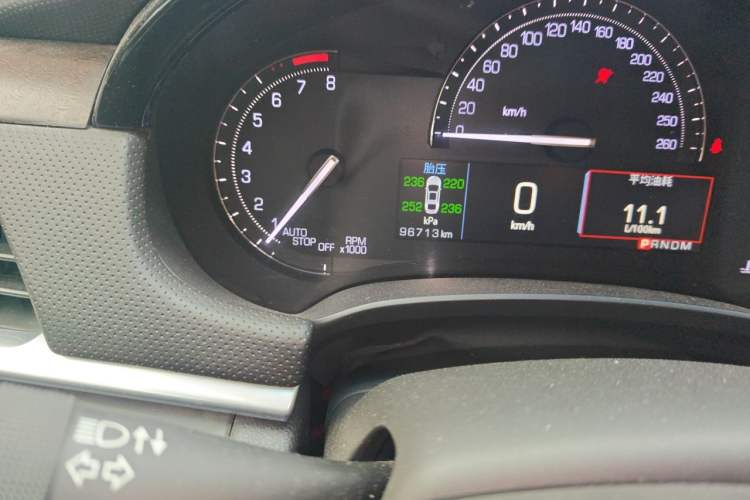Used Cadillac XTS 2018 28T Elite Edition Odometer Close Up