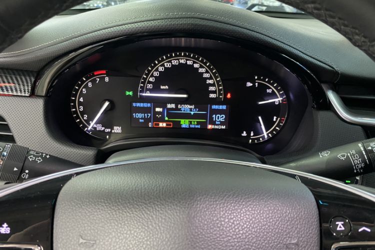 Used Cadillac XTS 2018 28T Tech Edition Odometer Close Up
