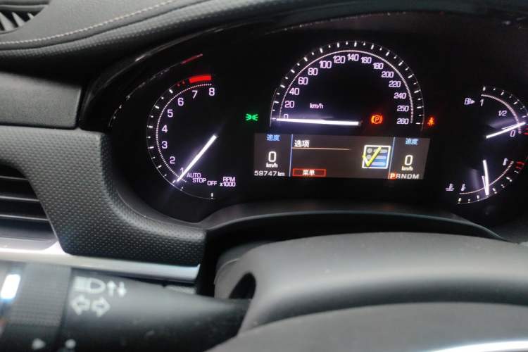 Used Cadillac XTS 2018 28T Tech Edition Odometer Close Up