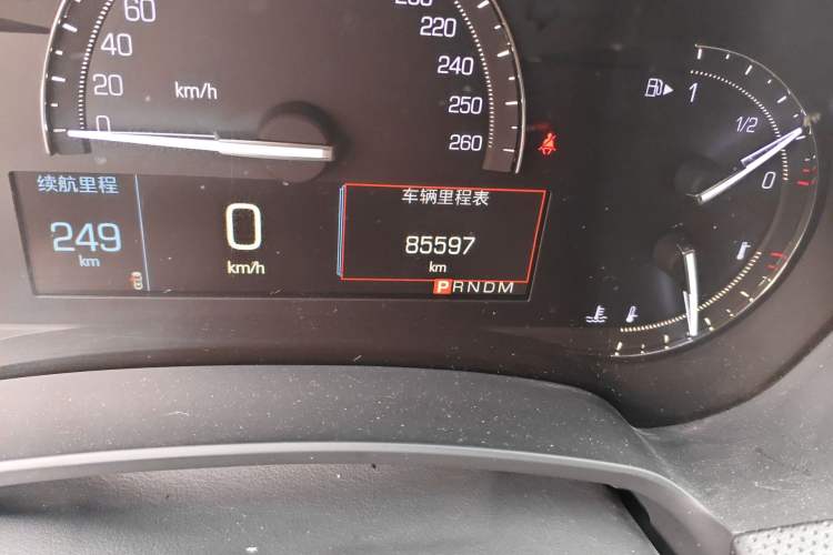 Used Cadillac XTS 2018 28T Elite Edition Odometer Close Up