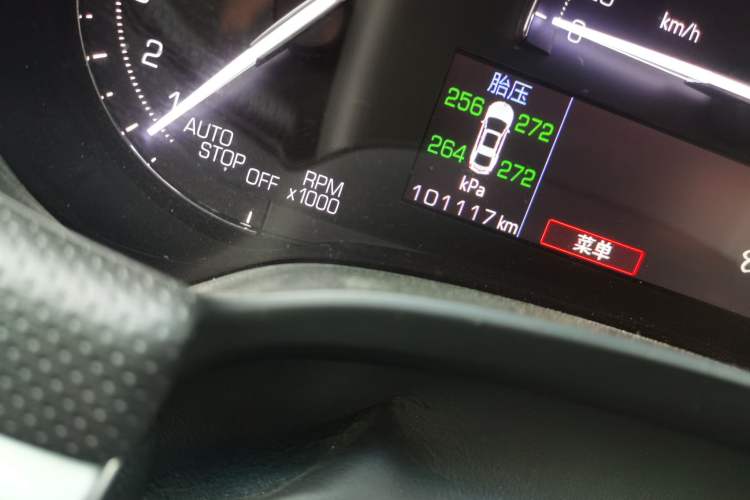 Used Cadillac XTS 2018 28T Elite Edition Odometer Close Up