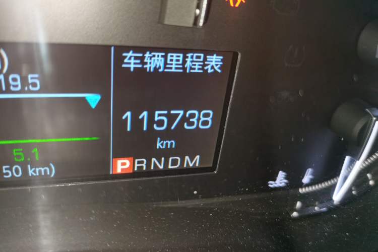 Used Cadillac XTS 2018 28T Elite Edition Odometer Close Up
